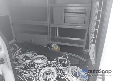 2015 Nissan Nv200 Sv z USA, uszkodzony, nr VIN 3N6CM0KN3FK695521